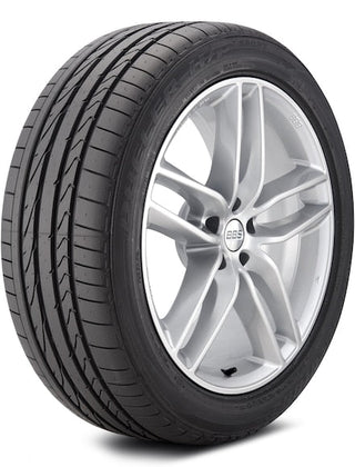 Kum Crugen Hp71 235/55R20 102H – Black Side Wall tyre