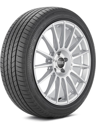 Yokohama Geolander Go57 265/45R21 104W – Black Side Wall tyre