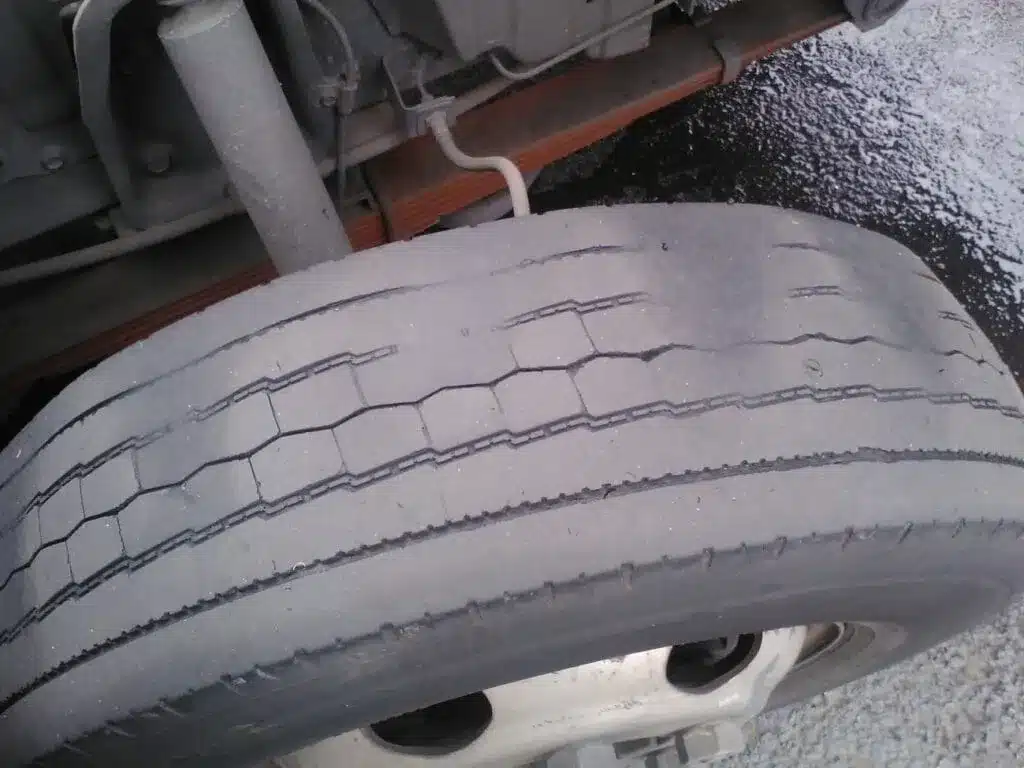 The reason for tire wear