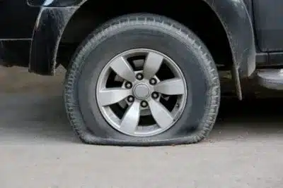 why car tire loses air